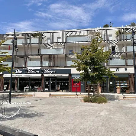 Le Rivage - A 50m De La Des Salins - Piscine アパート イエール
